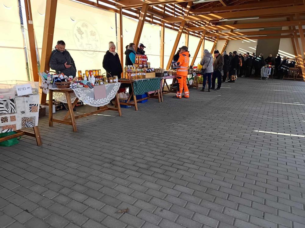 Mátyás napi piac a Zirci Piacon