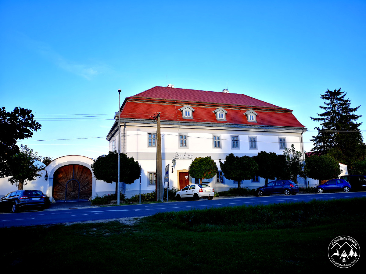 Bagolyvár